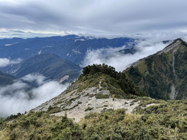 關山嶺山2204199