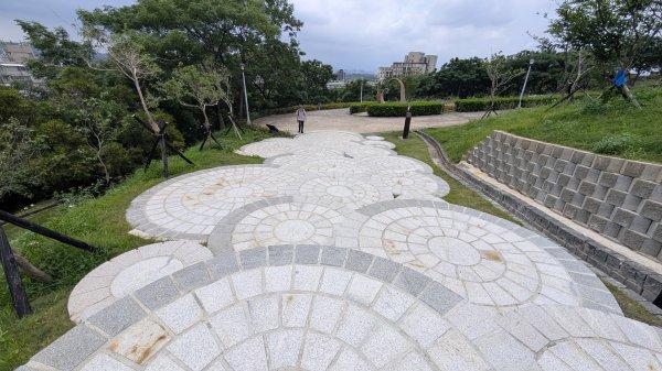 115.05.03小牛埔步道+南瓜隧道之旅3052215