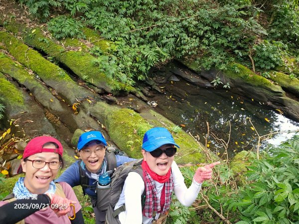 20250921平溪石筍尖連走赫山(三坑山)O型走2894485
