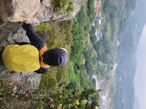 大砲岩-石壇山-八頭山-湯守岩-丹鳳山-202412222859768