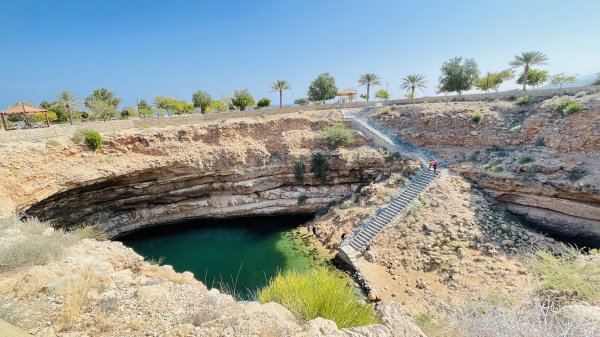 阿曼綠洲峽谷瓦迪沙布（Wadi Shab）及比瑪天坑（Bimmah Sinkhole）2985288