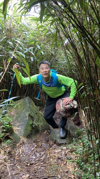 七星山的神秘傳說|凱達格蘭遺址|金字塔|七星山南北峰|峯花雪月2338681