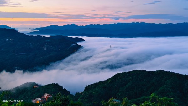 #二格路 #琉璃光 #二格山 #雲海流瀑 #日出 #火燒雲 6/293080048