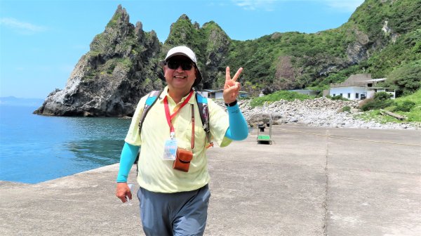 110.0512 基隆嶼登島登塔繞島三合一1385426