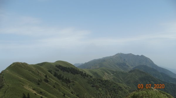 經不住陽光和遠處山頭的誘惑 !869668