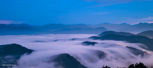 #二格山 #琉璃光 #雲海流瀑 #雲海 #日出 #火燒雲 #手機拍攝 #VivoX100 5/222794136