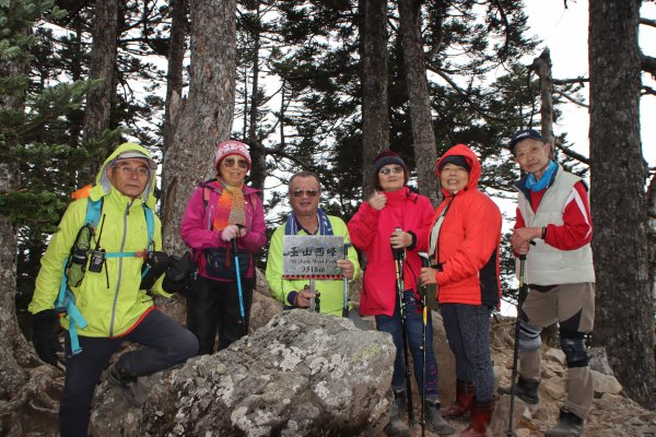 塔塔加鞍部連走排雲山莊、玉山西峰