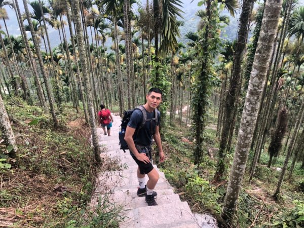 後棟山經挑筍古道上大尖山再走樟湖山1100391