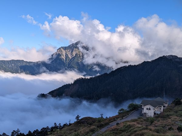 合歡群峰(主峰、東峰、石門山)：雲霧飄渺的美景、夢幻如畫的雲海大景、金色奇萊北峰、彩虹、滿月夜色1906661