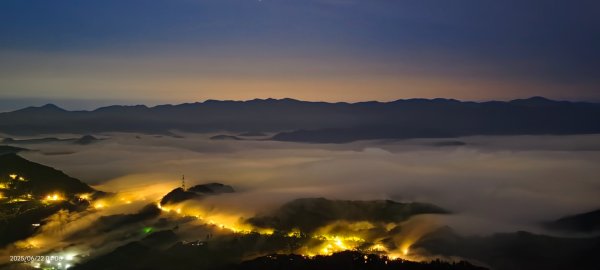 二格山 #琉璃光 #雲海流瀑 #雲瀑 #火燒雲 #日出 6/222817093