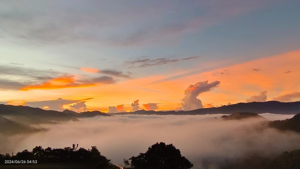 坪林趴趴走追雲趣 - 日出火燒雲雲海&觀音圈6/26 & 302535239