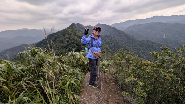 114.12.14黃帝殿西峰-天王峰-黃帝殿東峰之旅2962035