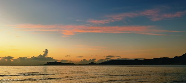 天龍國阿伯的日常-雲山水花鳥蝶  #龜島曉日  #牡丹蓮 #香水蓮  #手機拍攝 賞蝶趣 7/2&32826054