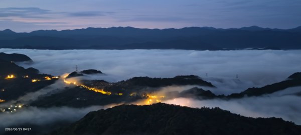 #二格路 #琉璃光 #二格山 #雲海流瀑 #日出 #火燒雲 6/293080043