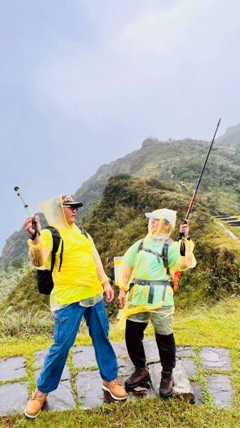 🌈11/2草嶺古道~桃源谷~灣坑頭山~大里天公廟✨FB：熊熊趴爬走🌈2928853