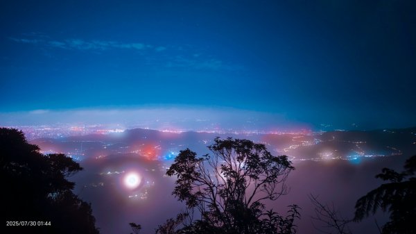 北宜郊山之濫觴 #琉璃光 #雲海 #曙光 #日出 #觀音圈 7/302848236