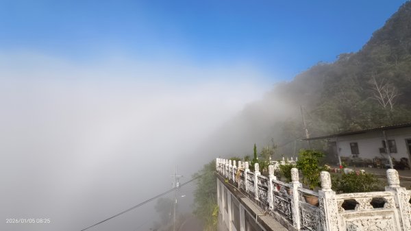 #新店四十份 #翡翠水庫壩頂 #覺真宮 #雲海 #日出 #雲瀑 #霧虹 1/52977303