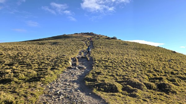 深秋綺麗山景和雲海的饗宴戒茂斯上嘉明湖山遊記2947329