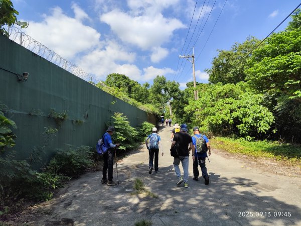 【臺北大縱走 5】劍潭古寺→格物台→劍潭山步道→老地方觀機平台→圓山大飯店→劍潭公園→福正宮2884190