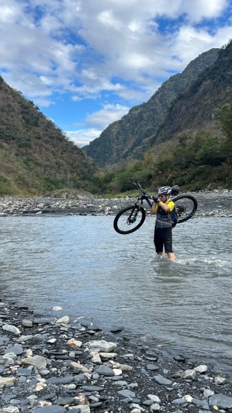 信義巴庫拉斯濁水溪2995749