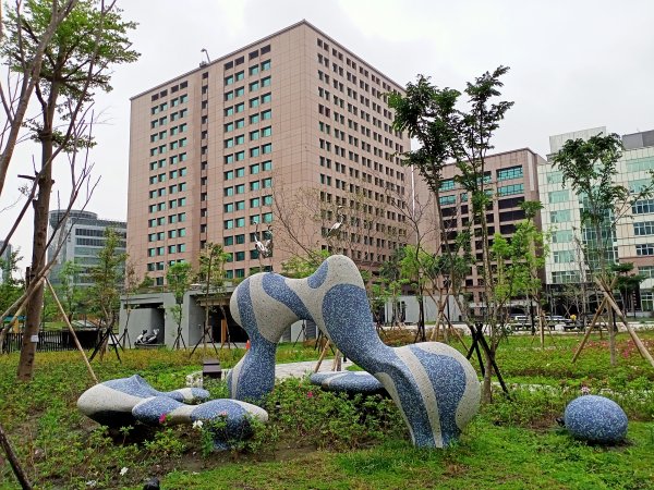 城市漫遊：內湖科學園區、大港墘公園、文德三號公園、瑞陽公園1683588