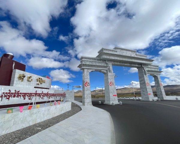 川藏318熱門的卡點-尼瑪-當惹擁措-大地之樹-雅丹地貌聖象天門2905918