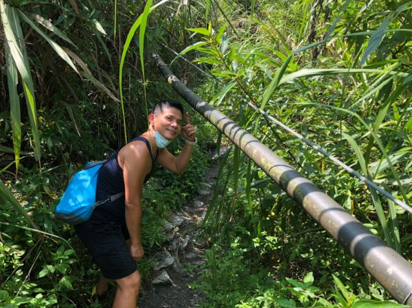 彩蝶瀑布.眉冷山步道1489989