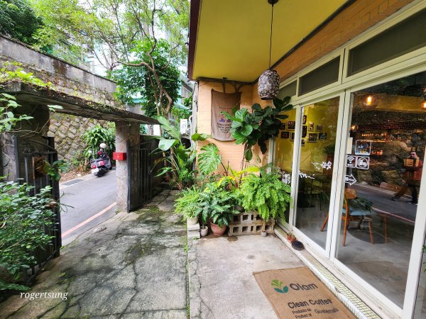 基隆小旅(夏隆咖啡、龍頭山獅子亭)2972804