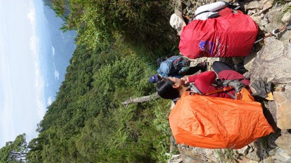 雙龍林道上巒安堂西巒大山1778677