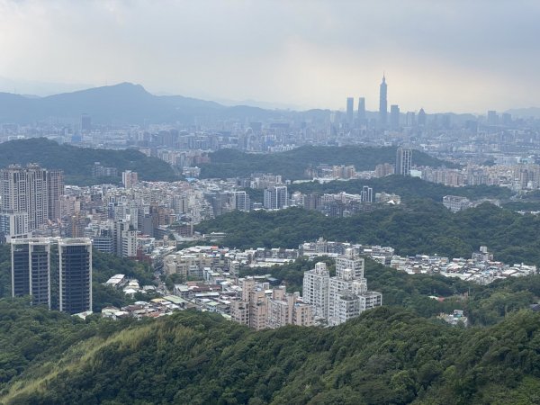 2023/11/10 圓覺瀑布 鯉魚山 碧山巖 忠勇山2383377