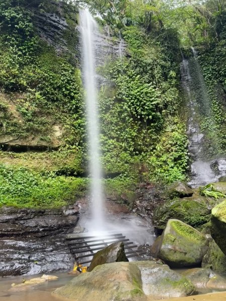 炮子崙瀑布2769576