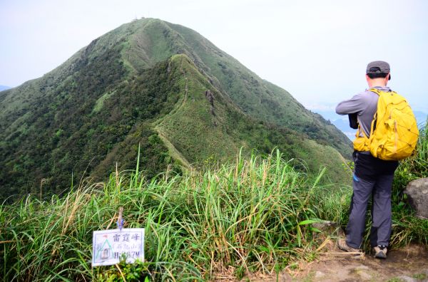 海景第一排...基隆山東峰(雷霆峰)110120