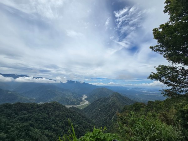 夏日的馬那邦山2796595