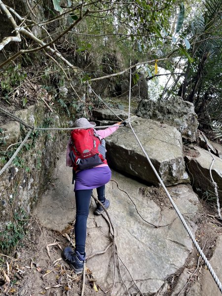 暗影山 西北稜上 南稜下 接仙女瀑布1317862