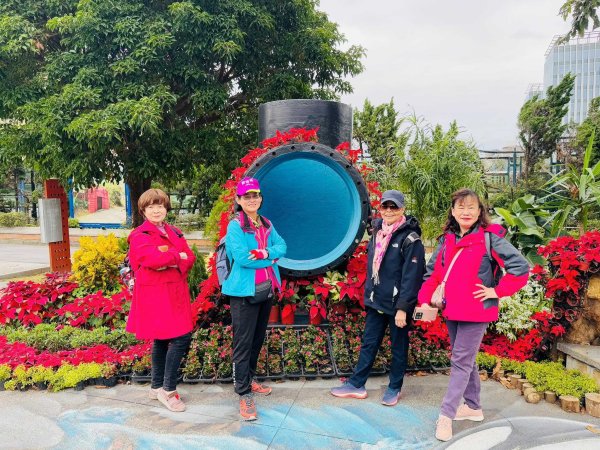 4-3 臺北自來水園區 - 自來水博物館導覽→噴泉庭園→輸配水器材展示區2692919