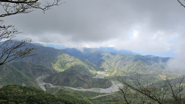 【沒事夏天別走】巴層巴墨山