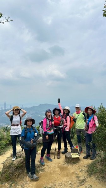 銀河洞越嶺貓空-新高麗坑山-銀獅縱走-猴山岳群峰+三條魚縱走2765489