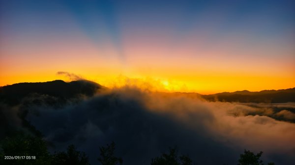 #翡翠水庫壩頂 #霞光 #日出 #雲海 9/17