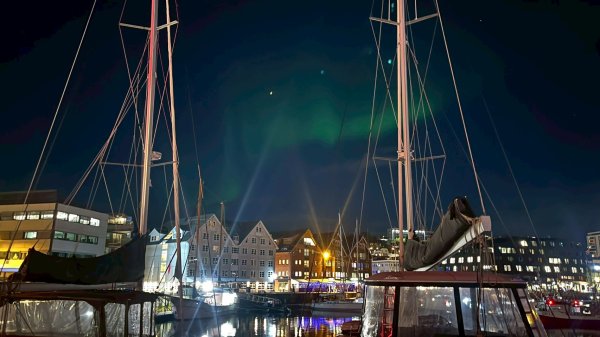 Norway-Lofoten Islands Ballstad,Tromso追極光2917825