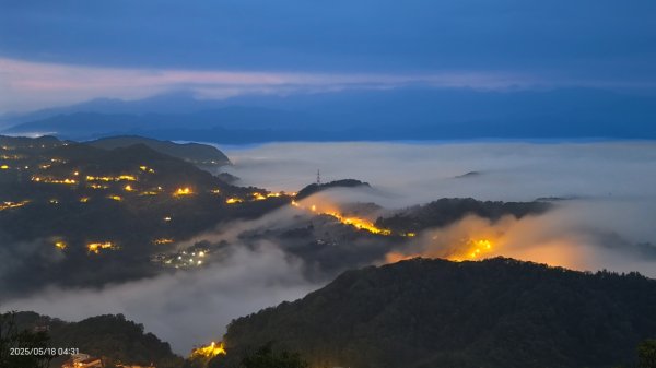 石碇趴趴走追雲趣 #二格山 #琉璃光 #雲瀑 #雲海流瀑 #雲海 5/182789969