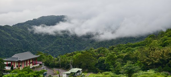 #陽明山 #琉璃光 #紅斑蛇 #新店四十份 #雲瀑 #翡翠水庫壩頂 #日出 #雲海 4/16&183037718