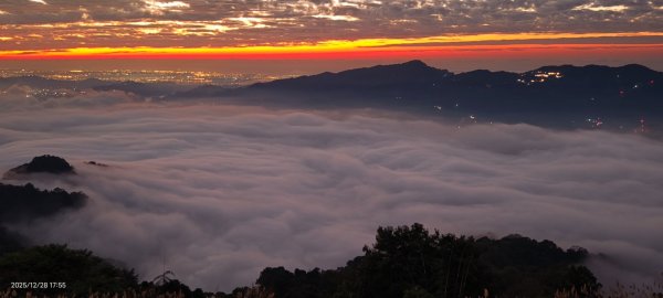 #馬那邦山 #夕陽 #雲海 #火燒雲 12/282971595