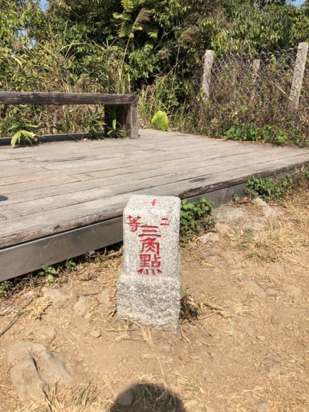 梅嶺伍龍殿O型獵鷹尖一線天、竹仔尖山522881