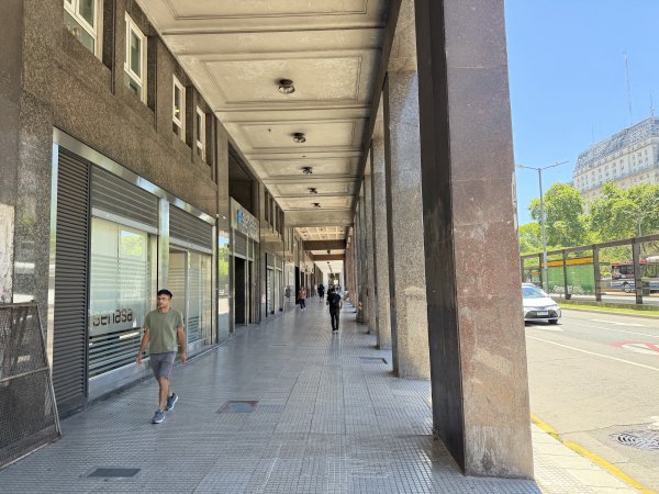 [紐約馬之行-58] 2025_1114 陸軍總部附近綠地2953810