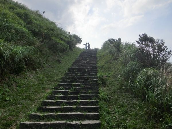 山尖步道．戰俘營遺址．茶壺山121524