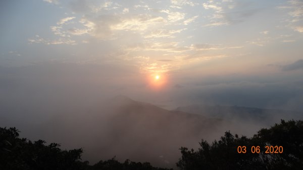 再度槓龜 !868793