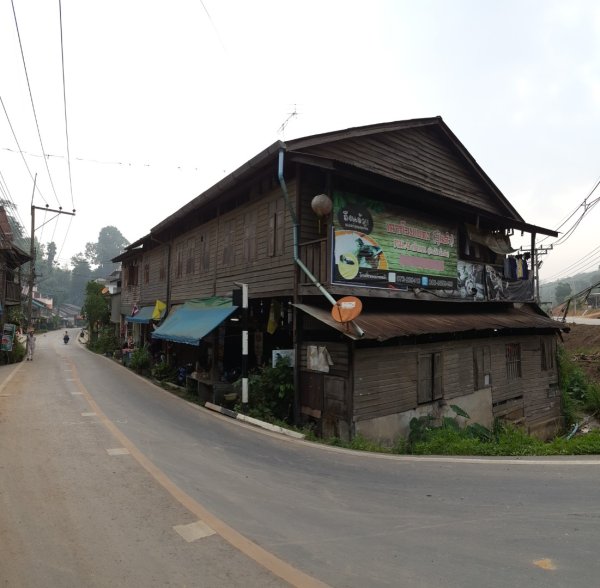 勿洞馬共友誼村地道、文物館、萬花園2487524