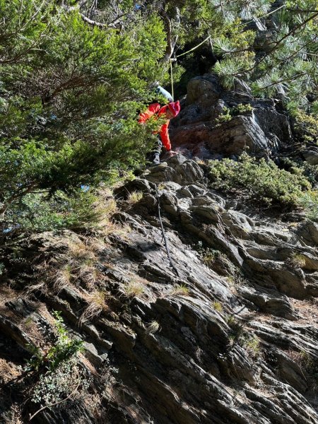 帶著76歲老爸跟團衝破四大障礙之干卓萬下武界_2024/11/27~12/012659438