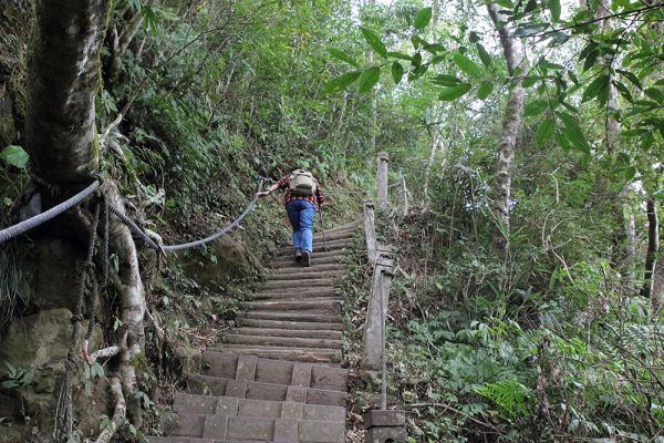 馬那邦山(珠湖線來回)375059