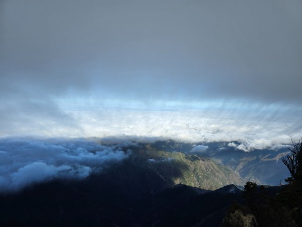 北大武山（喜多麗斷崖）雲海、雲霧、耶穌光之美2467667